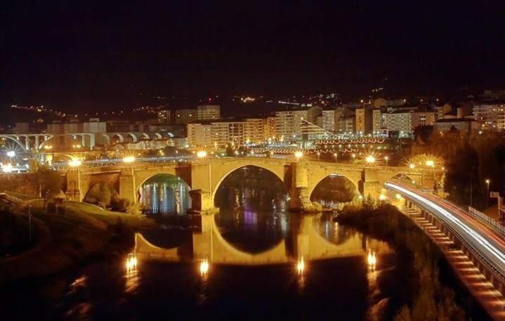 Castelodobispo - Ourense Sobrado del Obispo Exterior photo